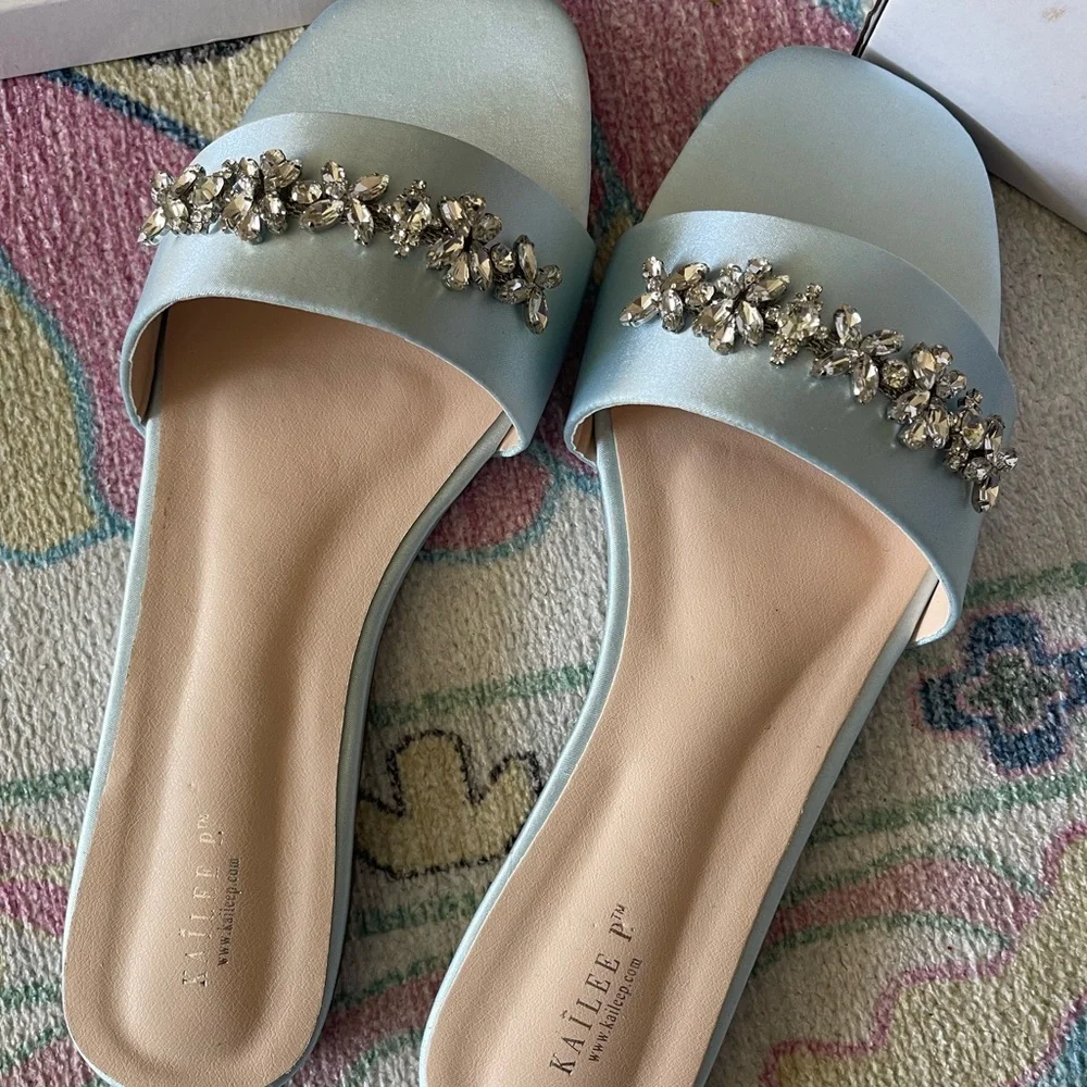 Satin slip on sandals with floral rhinestones - Picture 3 of 4